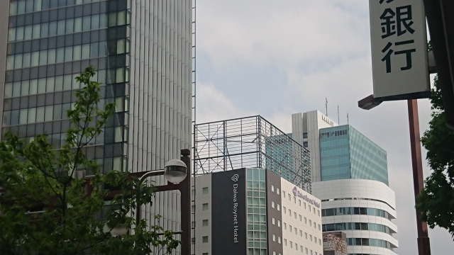 オフィス街の街並み