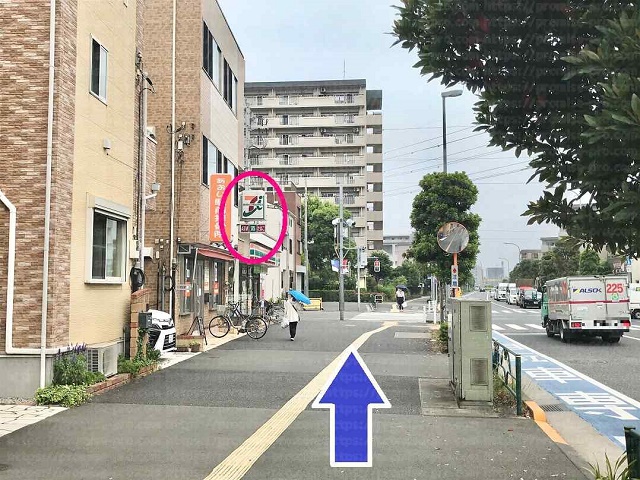セブンイレブン看板の画像