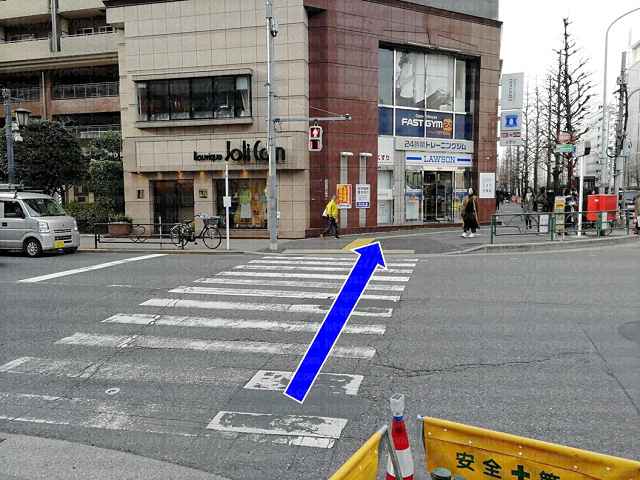 横断歩道の画像