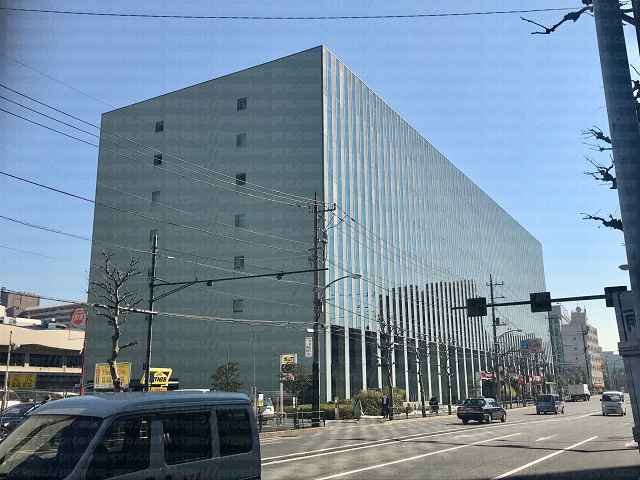 ビルの外観画像