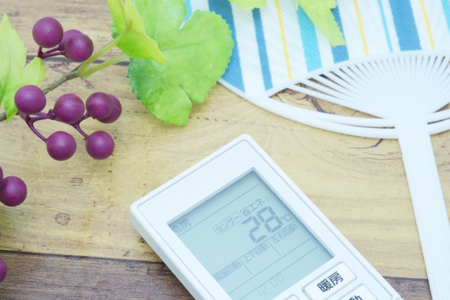 28℃設定のクーラーのリモコン